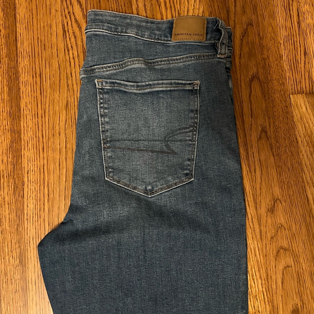 American Eagle Size 16 High Rise Flare Jeans